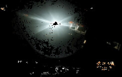 “妈妈，我知道爸爸走了，只想知道他是英雄吗？”