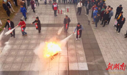 双峰县举行文化娱乐市场安全生产培训及应急演练