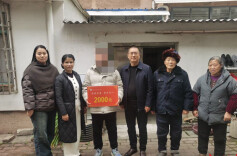 寒冬送暖意 关爱助成长——湖南化工职业技术学院领导走访慰问经济困难学生家庭