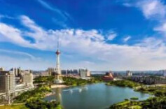 曹慧泉主持召开株洲市低温雨雪冰冻灾害防范应对工作调度会