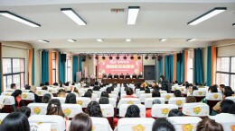 娄底五小：志愿红守护成长路 家校情共育幸福花