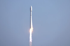 发射成功！又见大红屏！