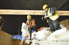 长沙晚报丨长沙城区3条快速路24小时融冰值守