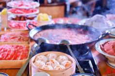 八鲜烫株洲首店开业，中国院子鲜货火锅引领餐饮新体验