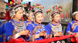 组图 | 靖州：载歌载舞庆“苗年”