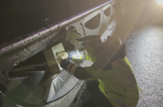 彻夜不歇！直击杭瑞高速凤凰段交警低温融冰保畅现场