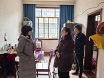 风雪叩门 暖意直达！高云社区为特殊群体筑牢寒冬安全屏障