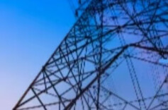 风雪夜，他们用脚步丈量城市的“温暖”