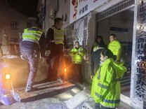 迎战低温雨雪冰冻天气 新化各级各部门全力应对