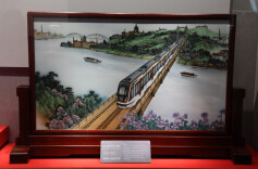 惊艳！三件国家礼品瓷重磅登临醴陵陶瓷博物馆