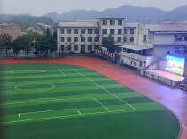 新邵县陈家坊镇中学：冰雪天的安全护航