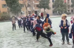 长沙发布丨长沙老师喊孩子去看雪，暖了100万人！