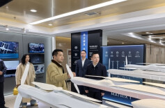 何朝晖率队赴上海开展招商考察