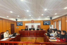 出庭发声 引领表率——君山区副区长带头应诉推动依法行政