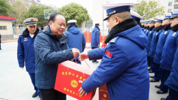 周农深入省直和长沙市开展走访慰问