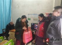 江苏“十三太保”爱心团队跨越千里为江华困难群众寒冬送暖