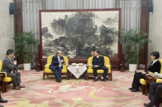 王一鸥会见加拿大客人