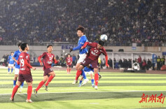 永州队一球惜败，湛江队夺得首届CMG群众足球邀请赛冠军！