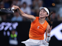 2026澳网｜王欣瑜力克诺斯科娃 首进澳网女单16强