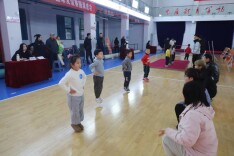 湖南省U系列幼儿体操选材巡回赛暨“我是小健将”岳阳县幼儿体能挑战赛开赛