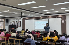 寒假“趣”课堂 社区伴成长