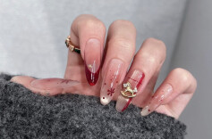 年味指尖俏！长沙新年美甲普遍不涨价，马年手绘款“出圈”