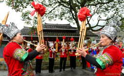 Dong People Hold Folk Celebration for Upcoming Chinese New Year