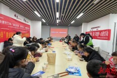 月亮河社区筹备组：粥香飘满邻里，温情送至家门