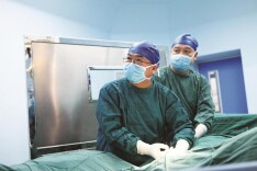 邵阳市中心医院神经外科的生命攻坚