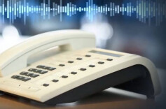 一通电话，40分钟屏幕共享，老人165万存款险被骗