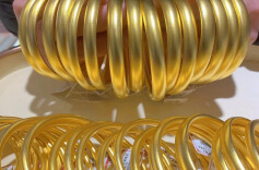 4天连破6道整百关口！现货黄金涨破5500美元，金饰克价首次站上1700元