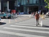 芙蓉国评论 | “夸夸短信”，让行车文明“被看见”