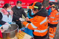 “最美随手拍”第十一期作品展播：“红马甲”传递爱与暖,“志愿红”散发光与热