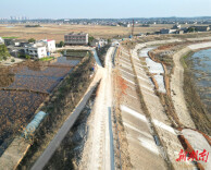 新年开新局丨冬日里的“奋斗交响曲”——直击湘潭县涓水河堤加固现场