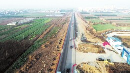 君山区交通“主动脉”加速焕新