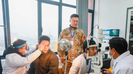 热血男儿 应征体检