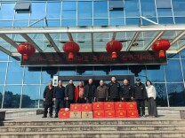 岁序更替传温情，工会慰问暖流润心田