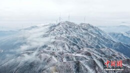 广西三江：云海雪原如仙境