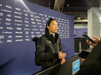 冬奥会｜“人来疯”意大利队主场冲金！——专访意短道主帅齐梦瑶