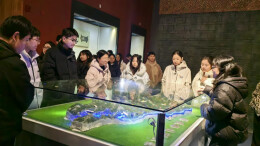 龙山来凤携手共进 以青马工程培育西部计划志愿人才