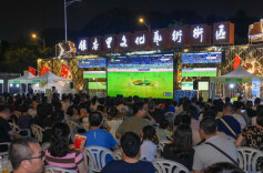 云集大牌 不弃小店——说说“苏超”的“大小观”