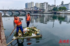 清洁河道迎新春