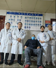 83岁老人误服精神类药物险致命，急诊科专家呼吁关注老年人药物管理