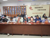 巧手制灯笼迎马年，传统文化浸润童心