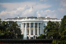 中东多国紧急游说 美国恢复原定于6日举行的美伊谈判