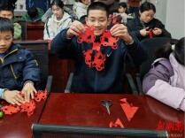 长沙桃阳社区：红纸裁出新气象，非遗传承入童心