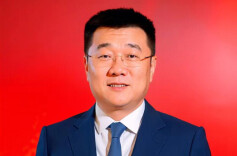 加快建设大张家界国际旅游区核心引领区——访省人大代表，张家界市委副书记、常务副市长钟君@湖南日报