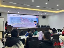 青春普法进社区，法治护航助成长