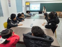 书香拓福韵 年俗润童心