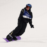 苏翊鸣晋级米兰冬奥会单板滑雪男子大跳台决赛